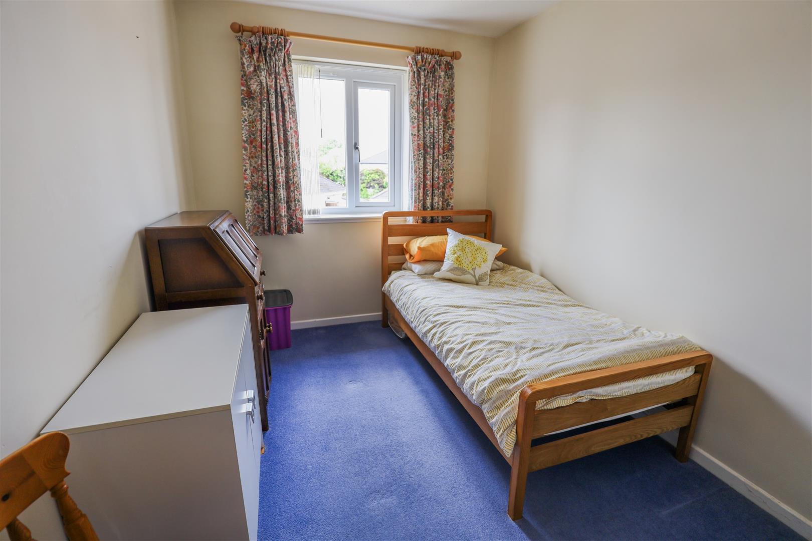 24 Middlegate Court, Cowbridge, Vale Of Glamorgan, CF71 7EF